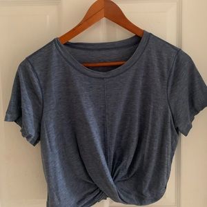 Lulu Lemon dropped shirt. Size 4